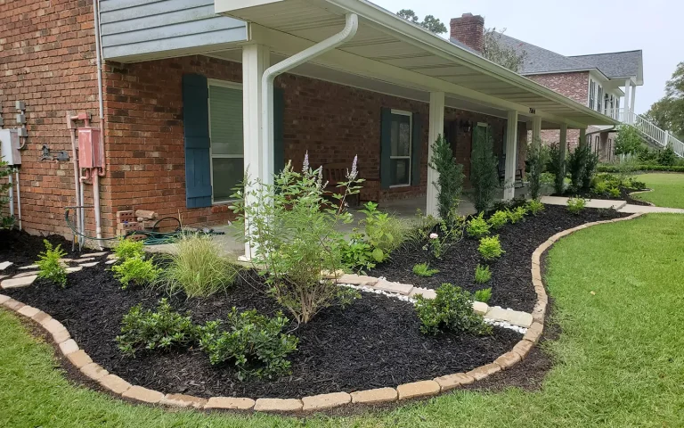 Curbside after landscape refresh 1@ 1440 x 900 webp